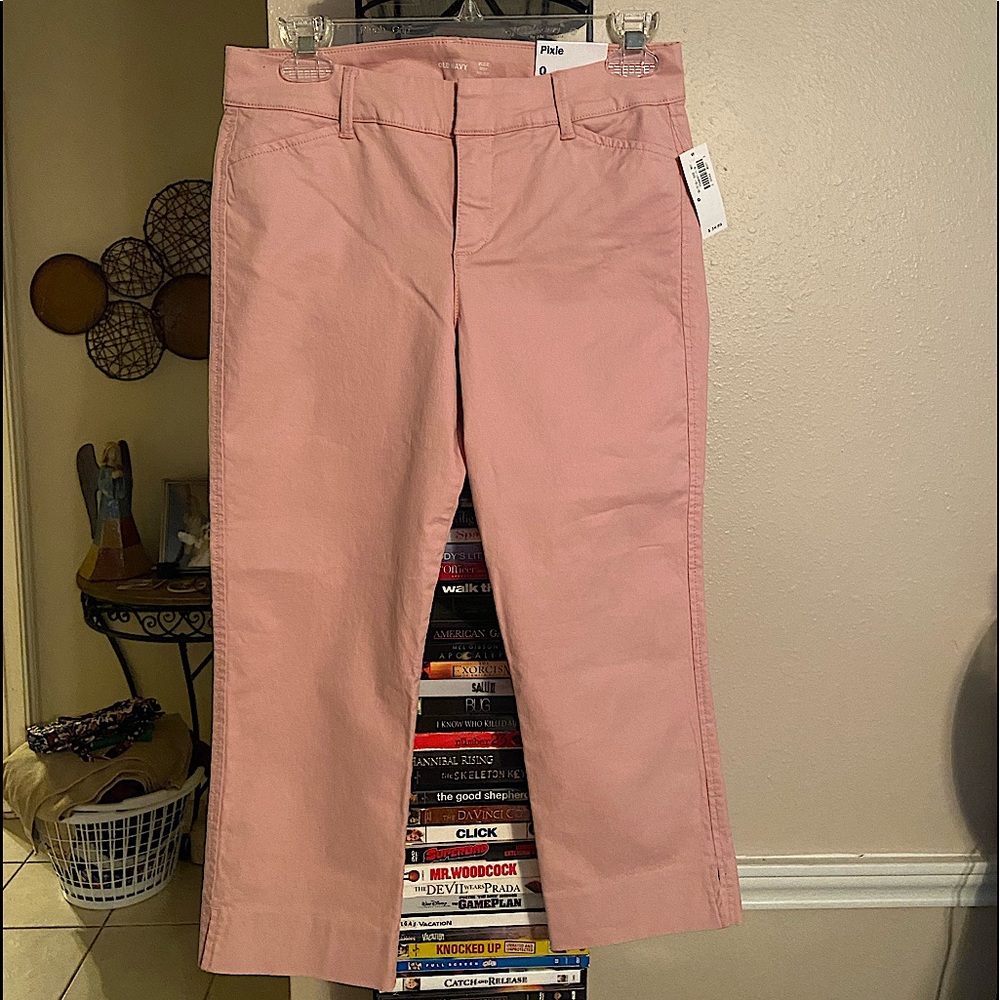 NWT crop pants